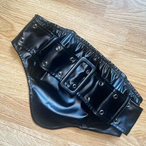 Fashion Nova tube top